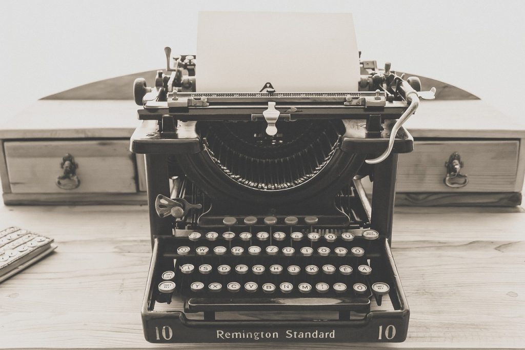 genealogist, professional genealogist, professional genealogist services, ancestry investigator, professional genealogy services, genealogy tips, typewriter, vintage, old